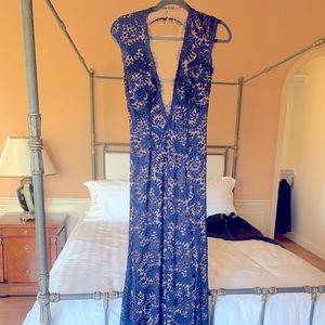 Gorgeous lace navy Jovani dress